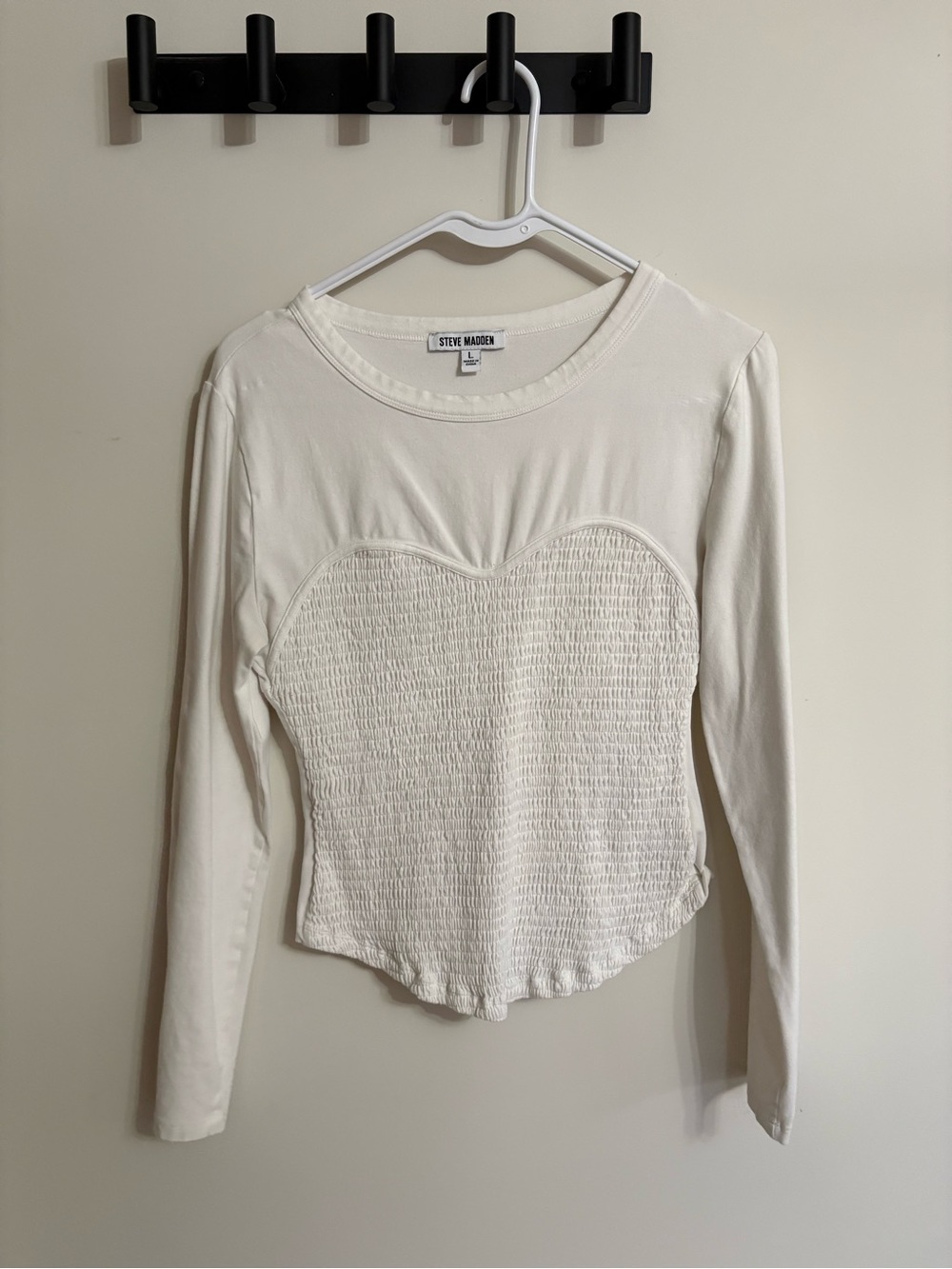 Steve Madden Off-White Long Sleeve Heart Smocked Top